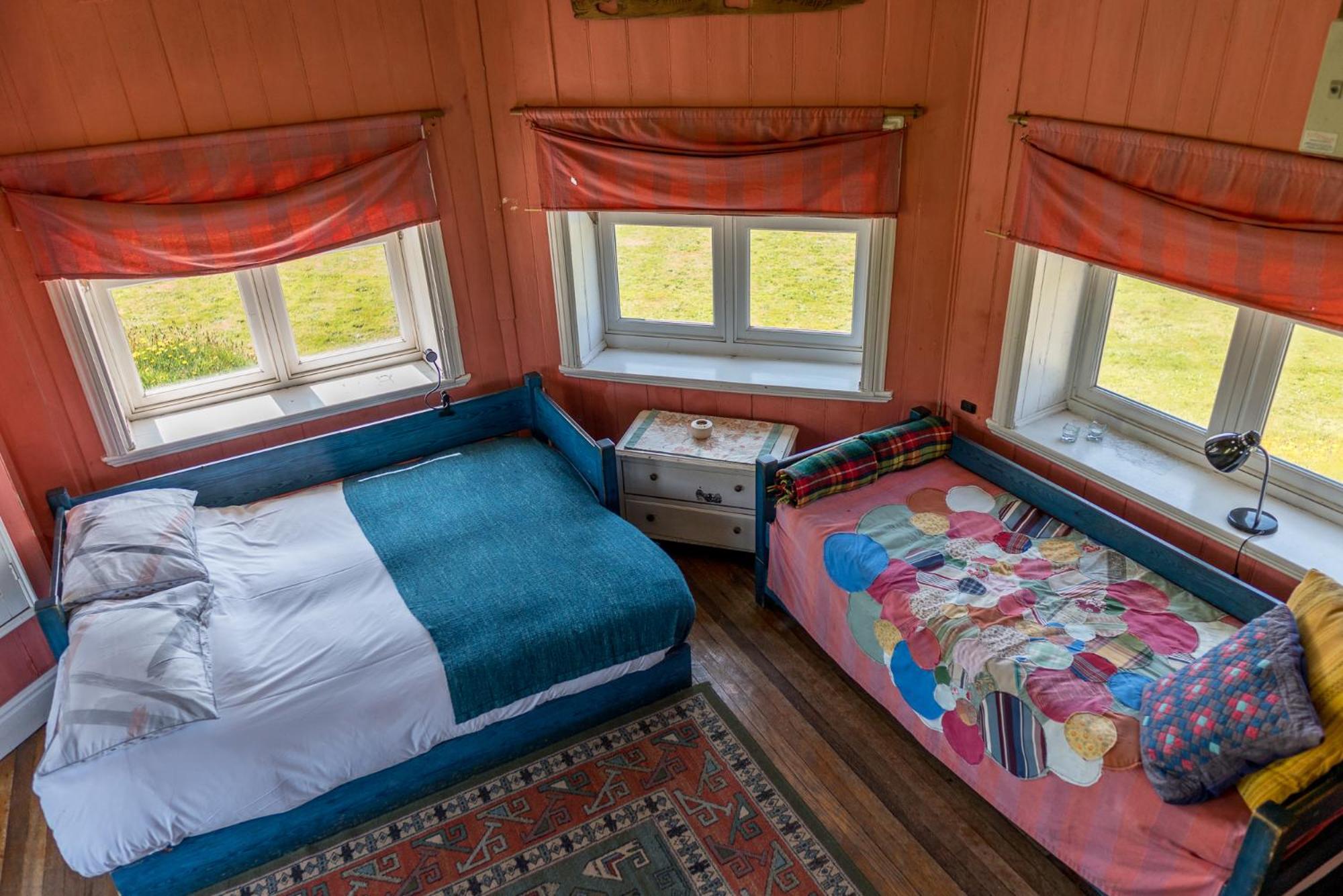The Druidstone Hotel Haverfordwest Room photo
